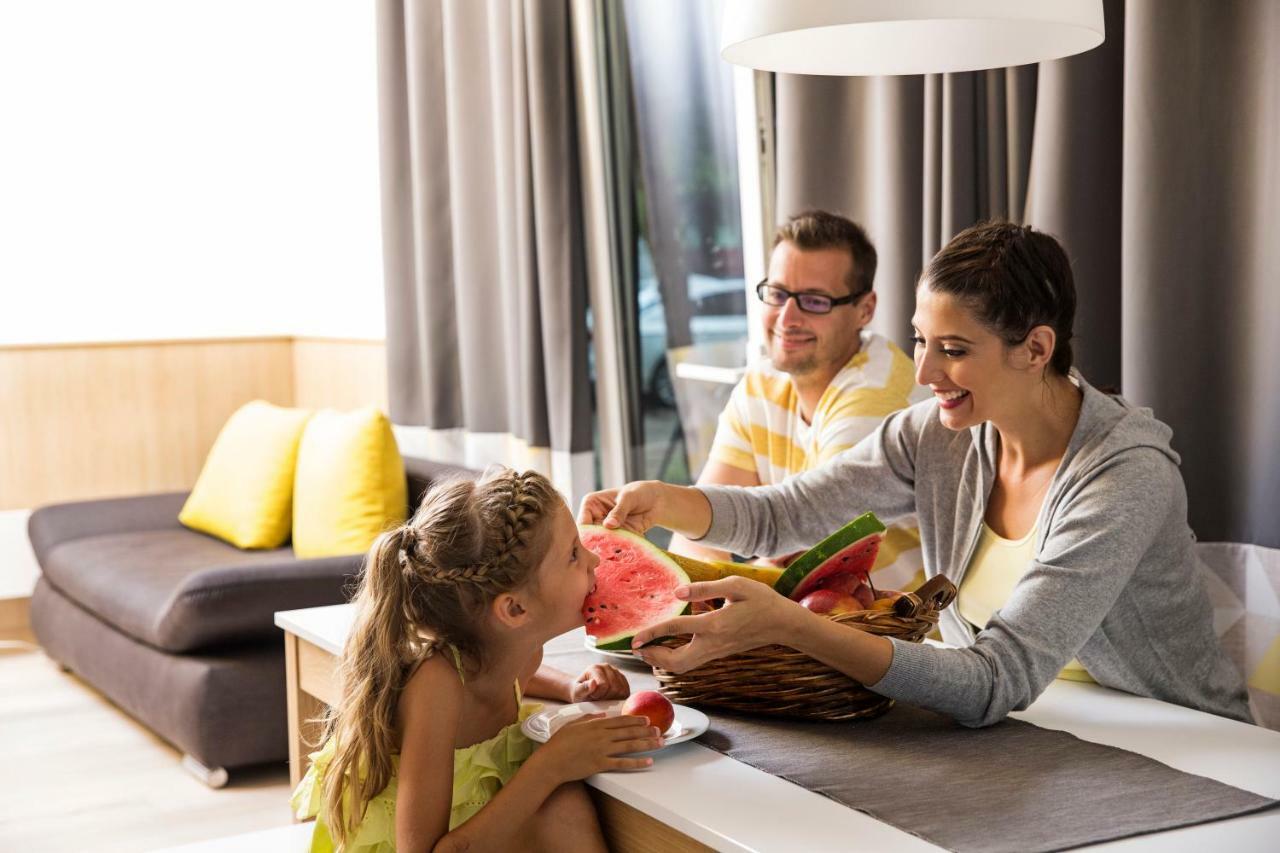 Barack Thermal & Natura Apartments Tiszakécske 외부 사진